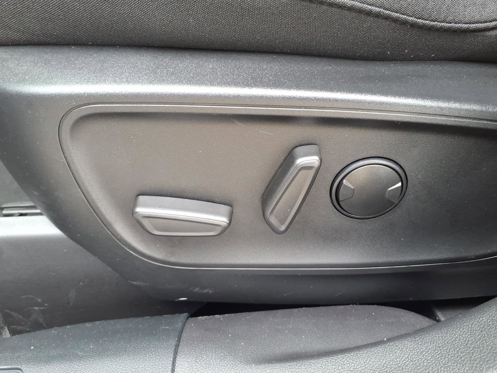Certified 2023 Ford Escape Active AWD/4WD image 20