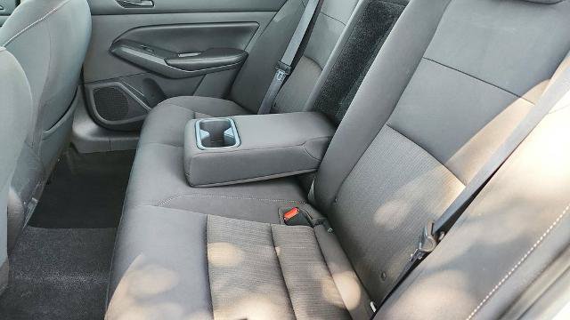 Used 2024 Nissan Altima 2.5 SV FWD image 26