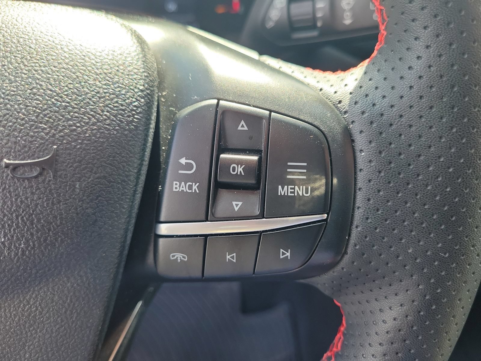 Certified 2023 Ford Escape ST-Line w/ Tech Pack #1 FWD image 21