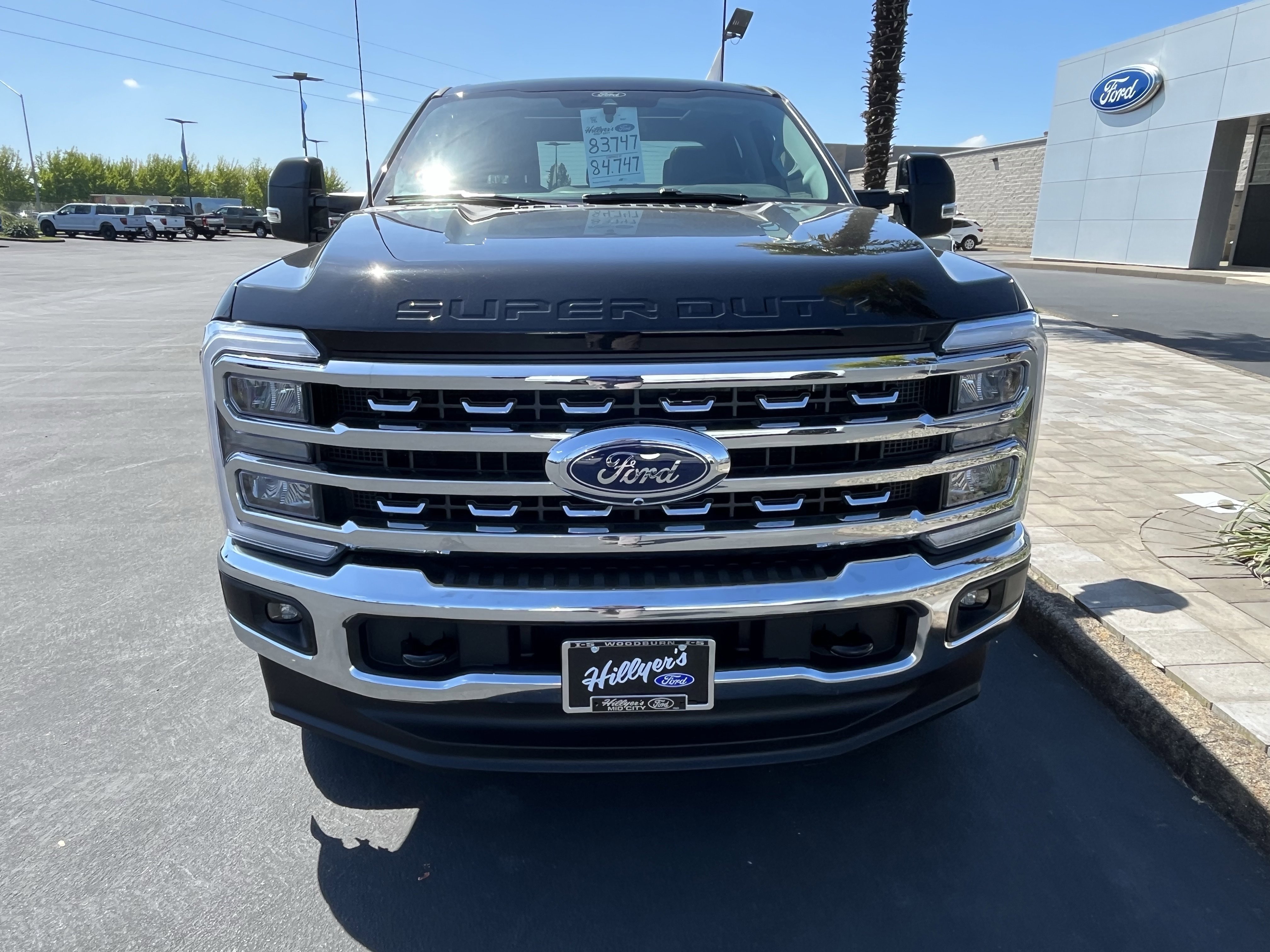 Certified 2025 Ford F350 Lariat w/ Camper Package AWD/4WD image 5