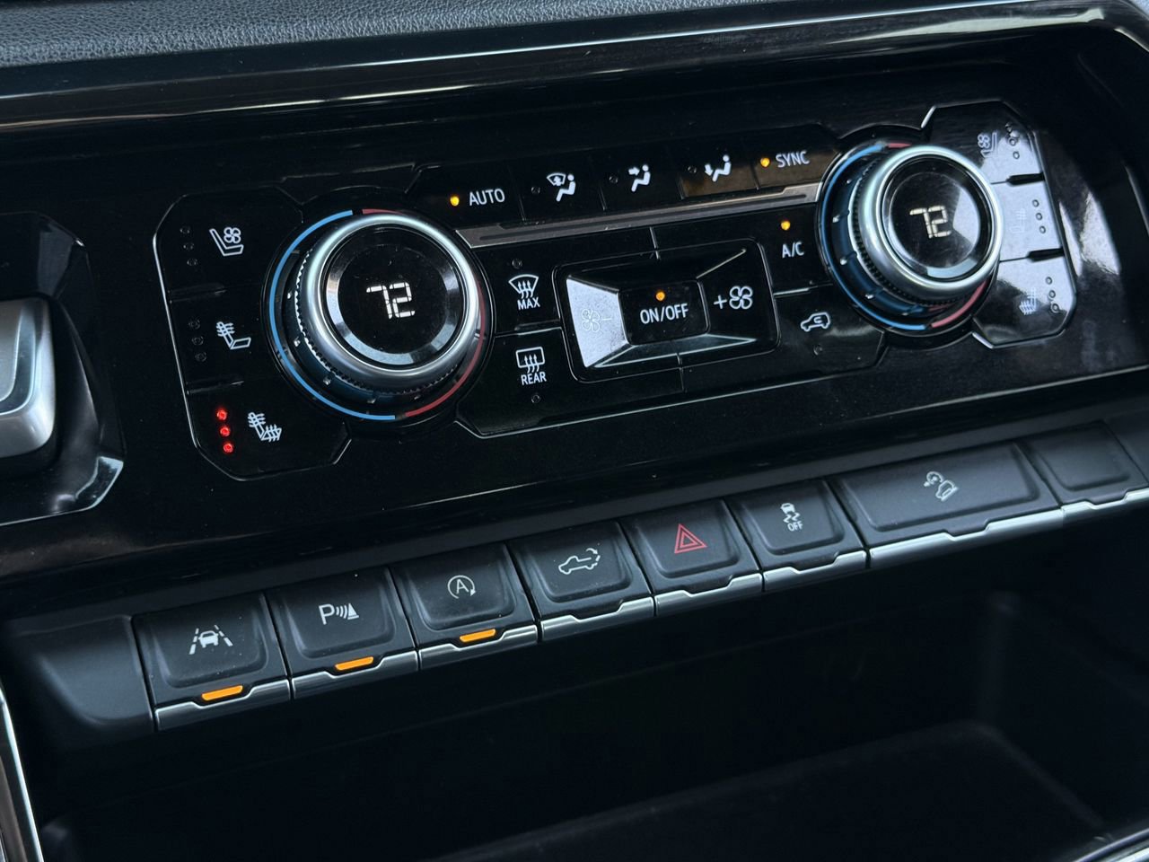 Used 2023 GMC Sierra 1500 AT4 w/ AT4 Preferred Package image 22