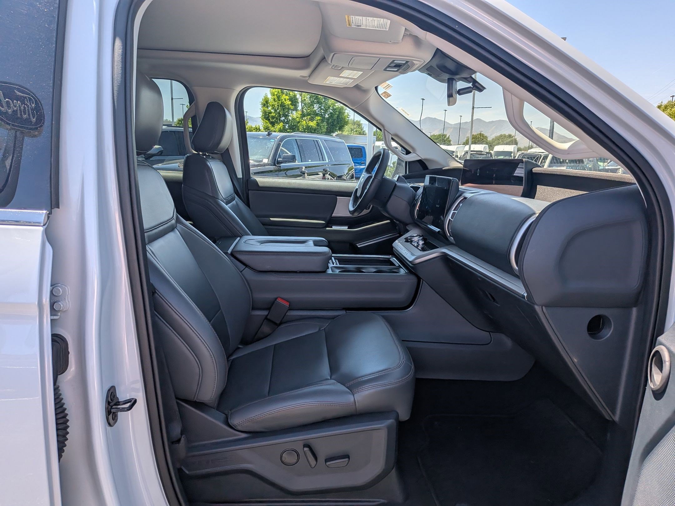 Certified 2025 Ford Expedition Max Active AWD/4WD image 35