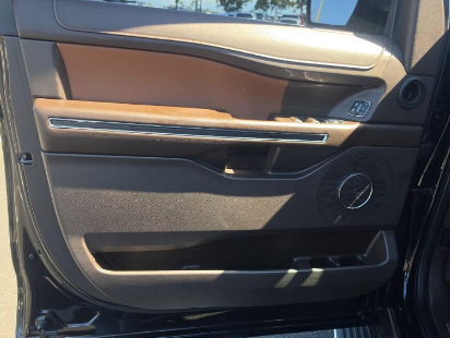 Certified 2023 Ford Expedition Max King Ranch AWD/4WD image 9