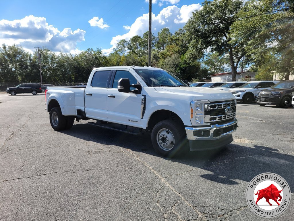 Certified 2025 Ford F350 XLT AWD/4WD image 9