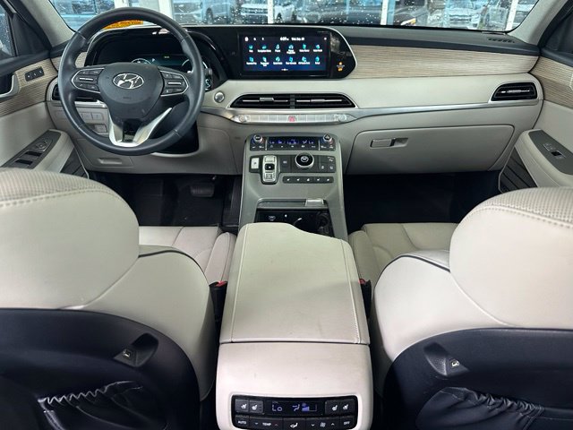 Used 2021 Hyundai Palisade Limited FWD image 11