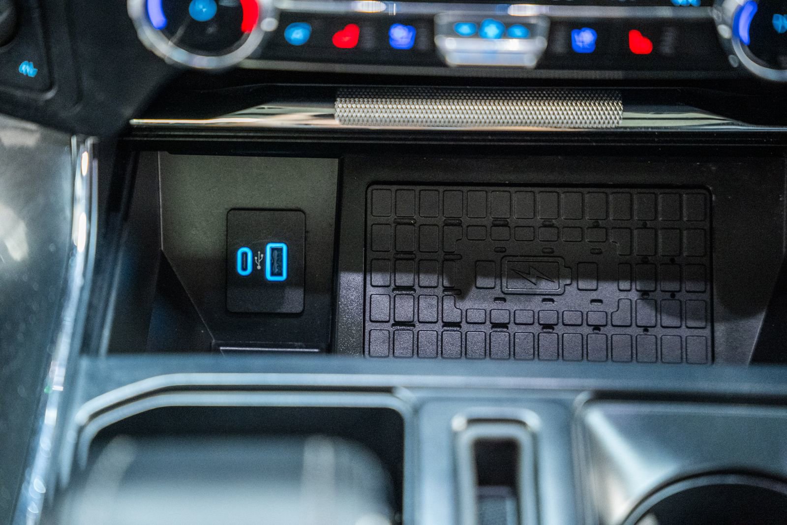 Certified 2023 Ford F150 Lariat w/ Equipment Group 502A High image 32