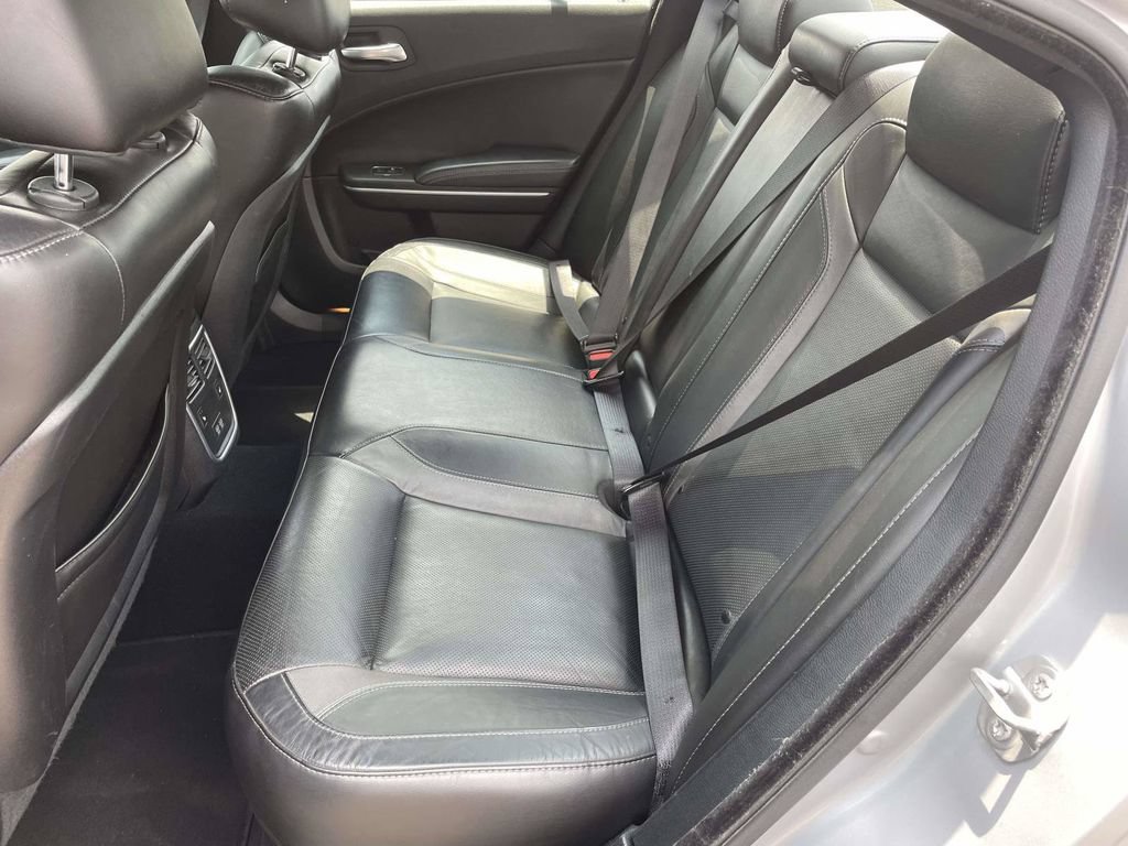 Used 2022 Dodge Charger SXT w/ Leather Interior Group RWD image 12