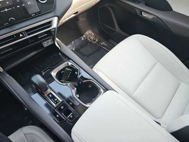 Used 2024 Lexus RX 350 FWD w/ Technology Package image 26