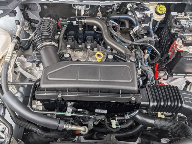 Certified 2025 Ford Escape Active AWD/4WD image 31