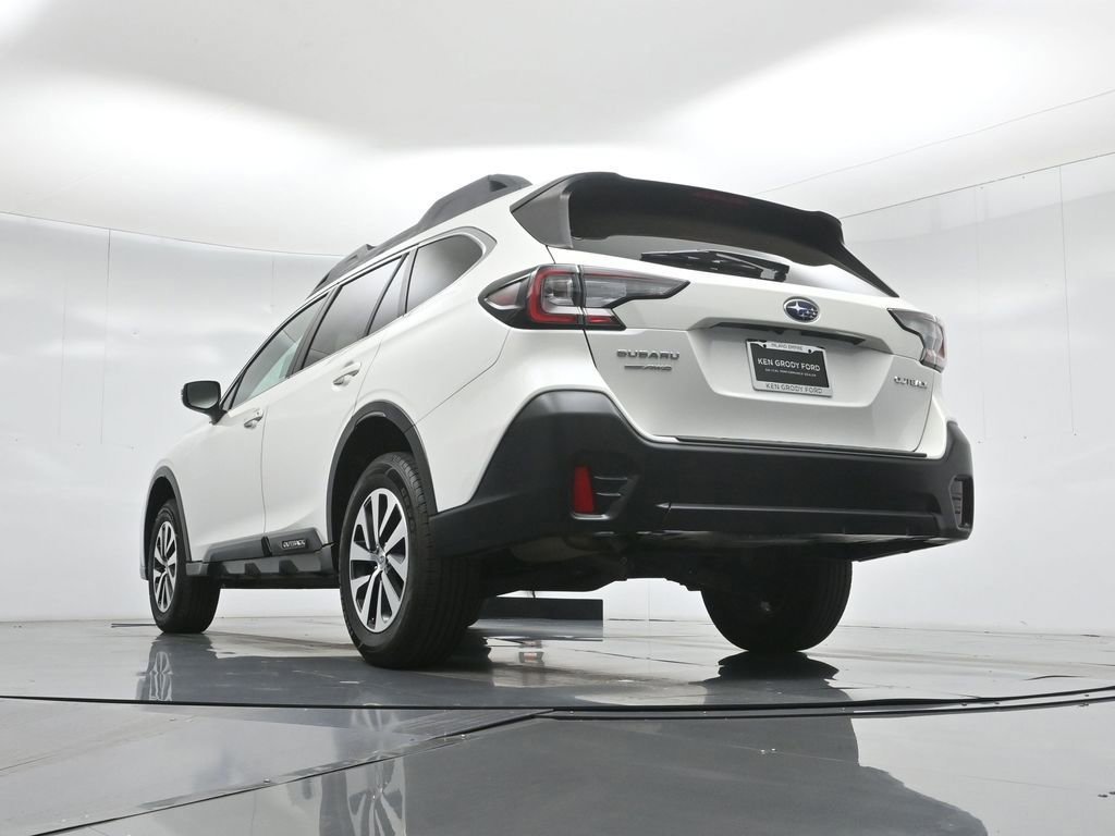 Used 2021 Subaru Outback Premium image 22