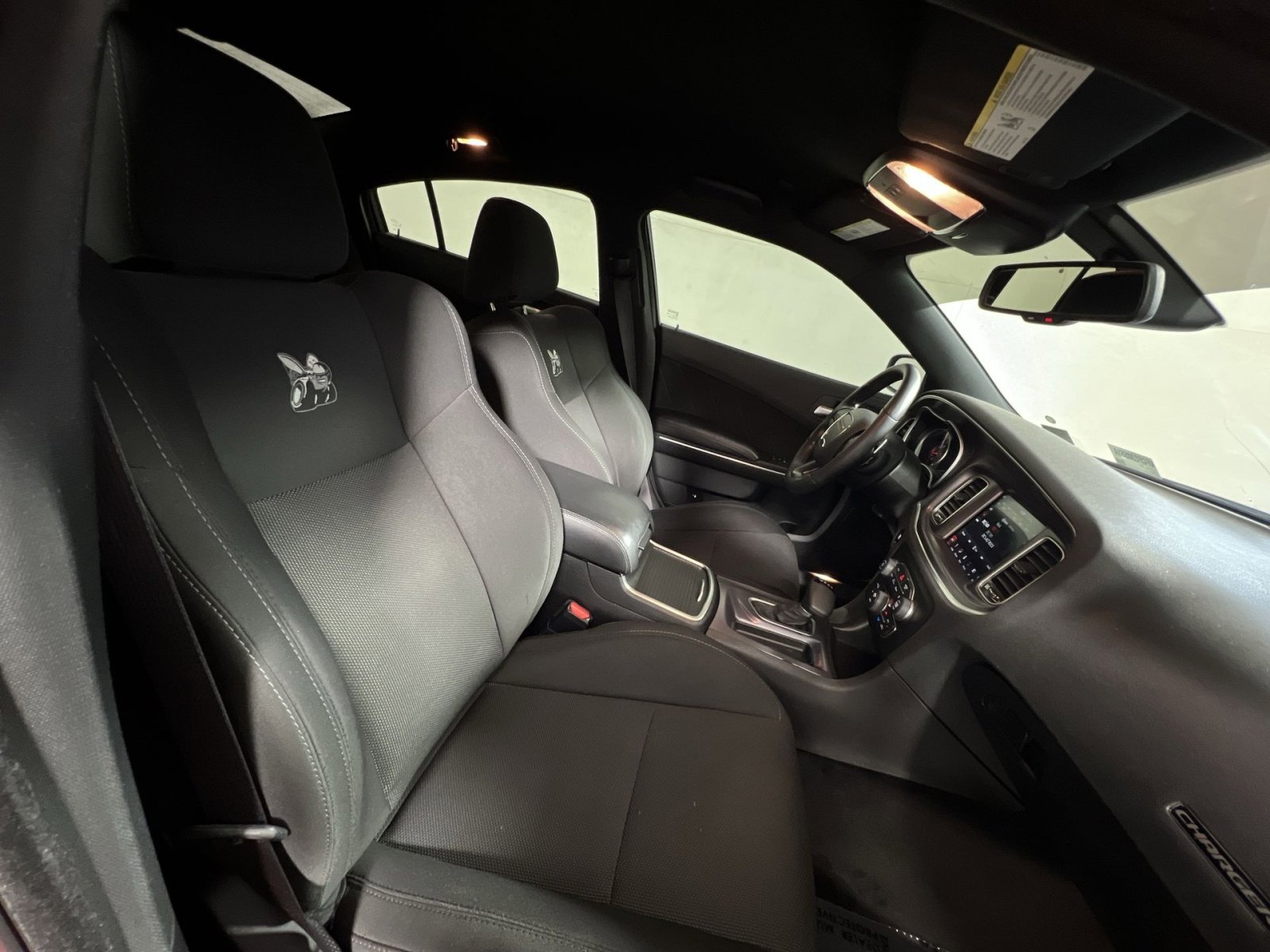 Used 2018 Dodge Charger R/T Scat Pack image 25