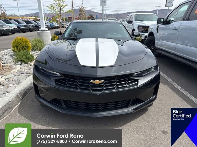 Used 2024 Chevrolet Camaro LT RWD image 2