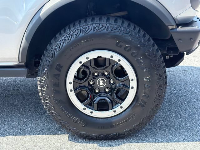 Certified 2022 Ford Bronco Badlands w/ Sasquatch Package AWD/4WD image 14