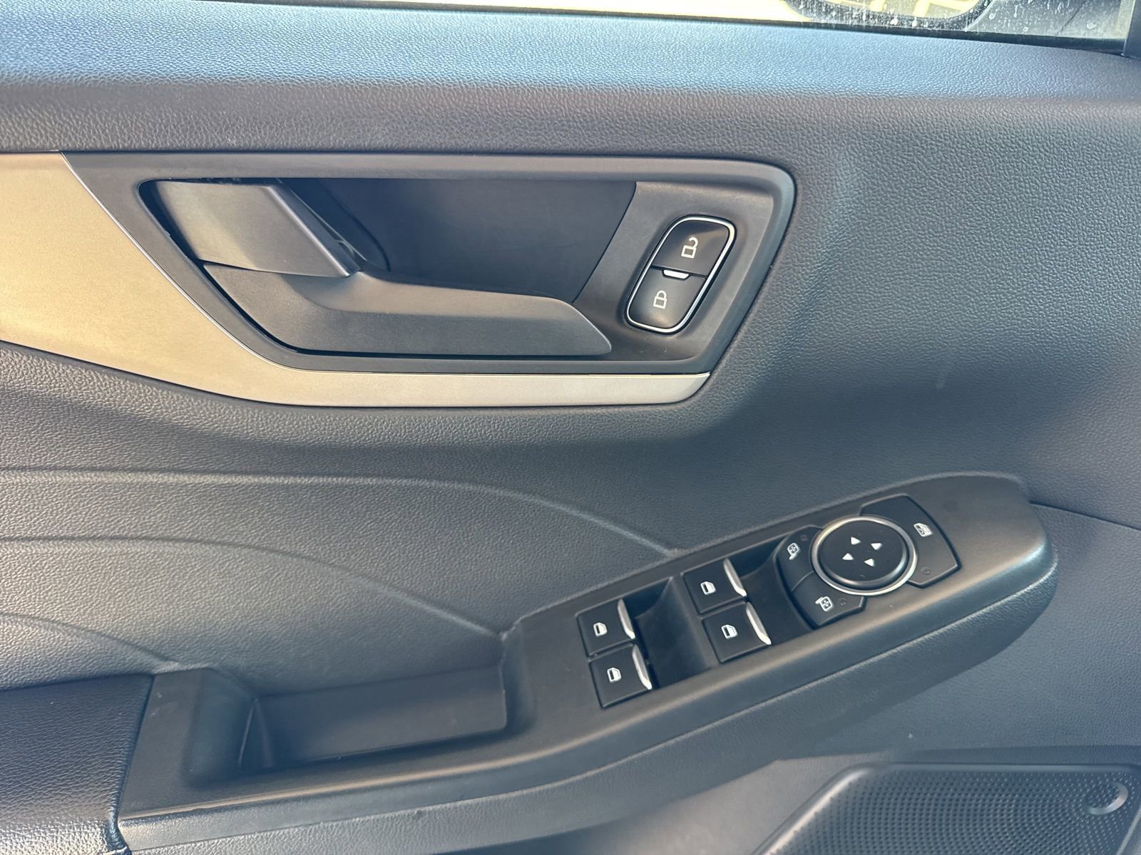 Certified 2022 Ford Escape SE w/ Convenience Package image 26