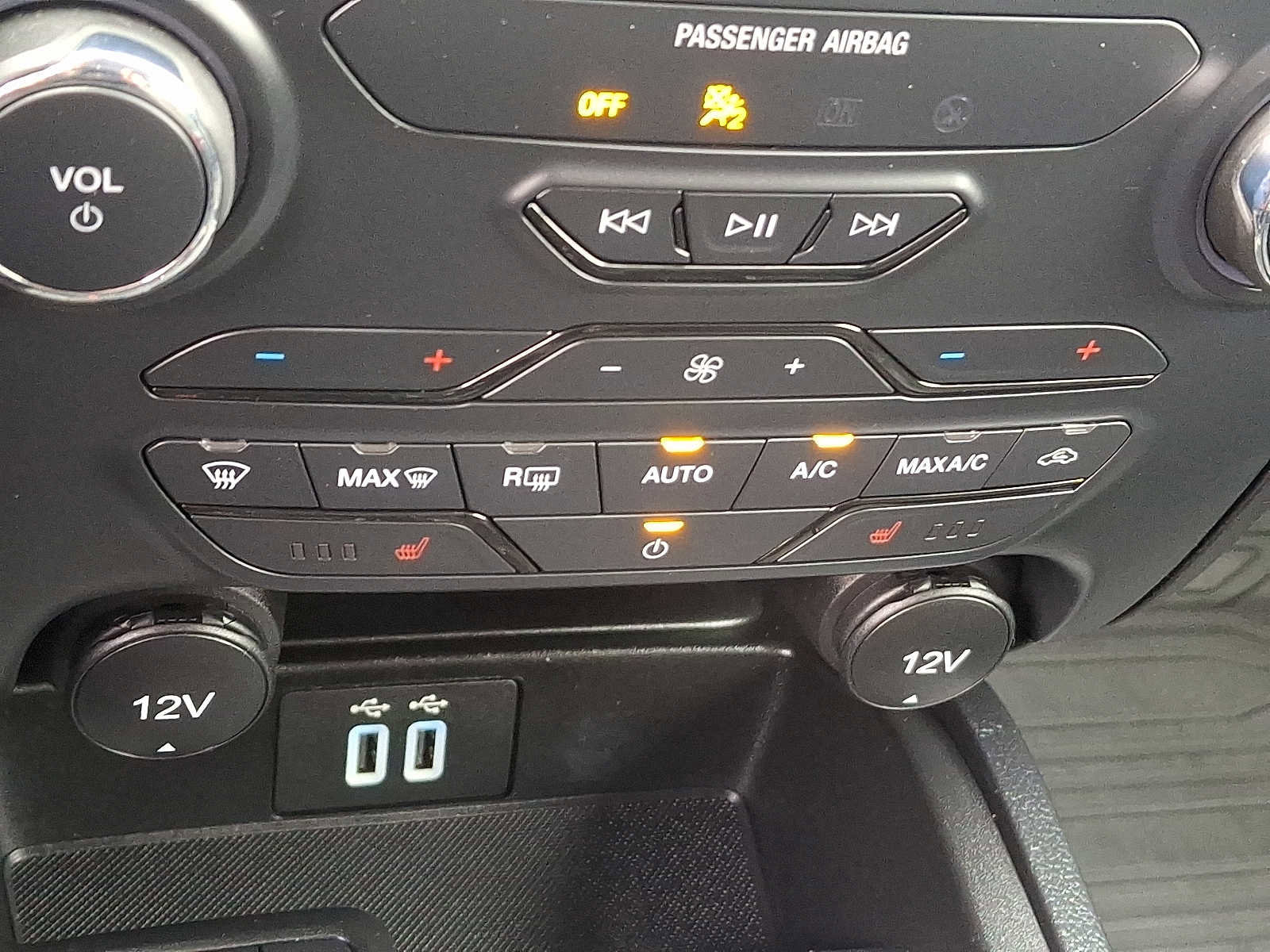 Certified 2023 Ford Ranger Lariat w/ Tremor Off-Road Package image 15