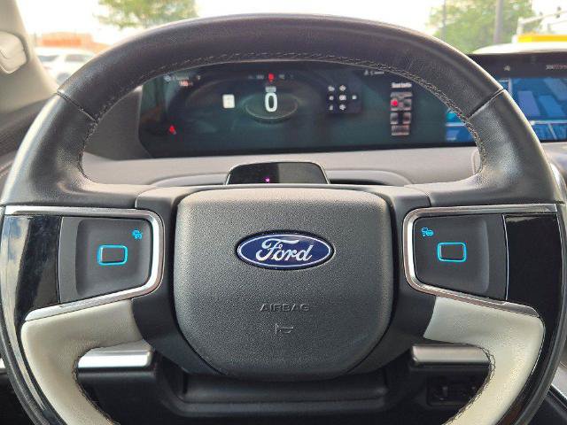 Certified 2025 Ford Expedition Platinum w/ Driver's Package AWD/4WD image 37