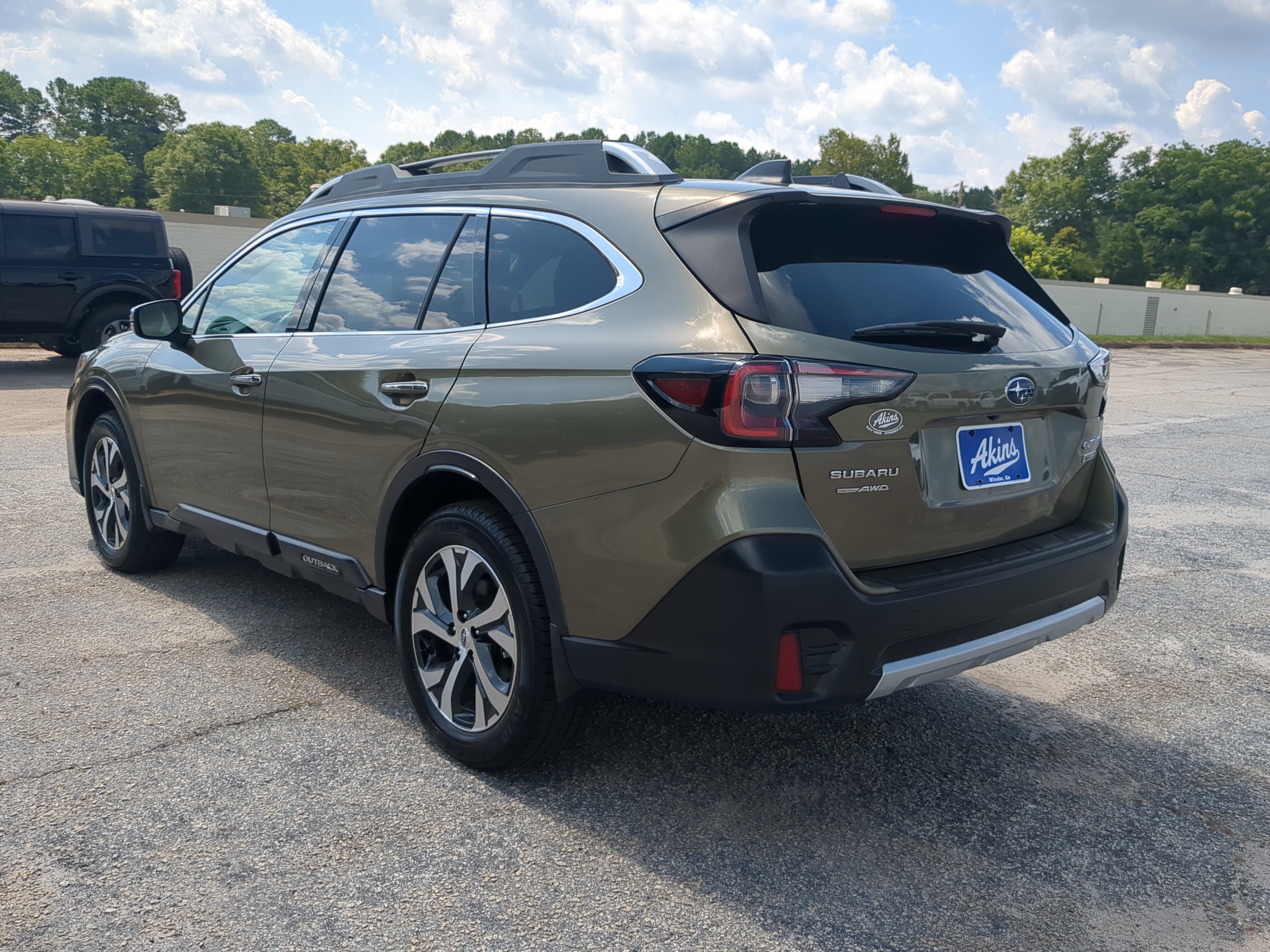 Used 2020 Subaru Outback Touring w/ Popular Package #2 AWD/4WD image 5