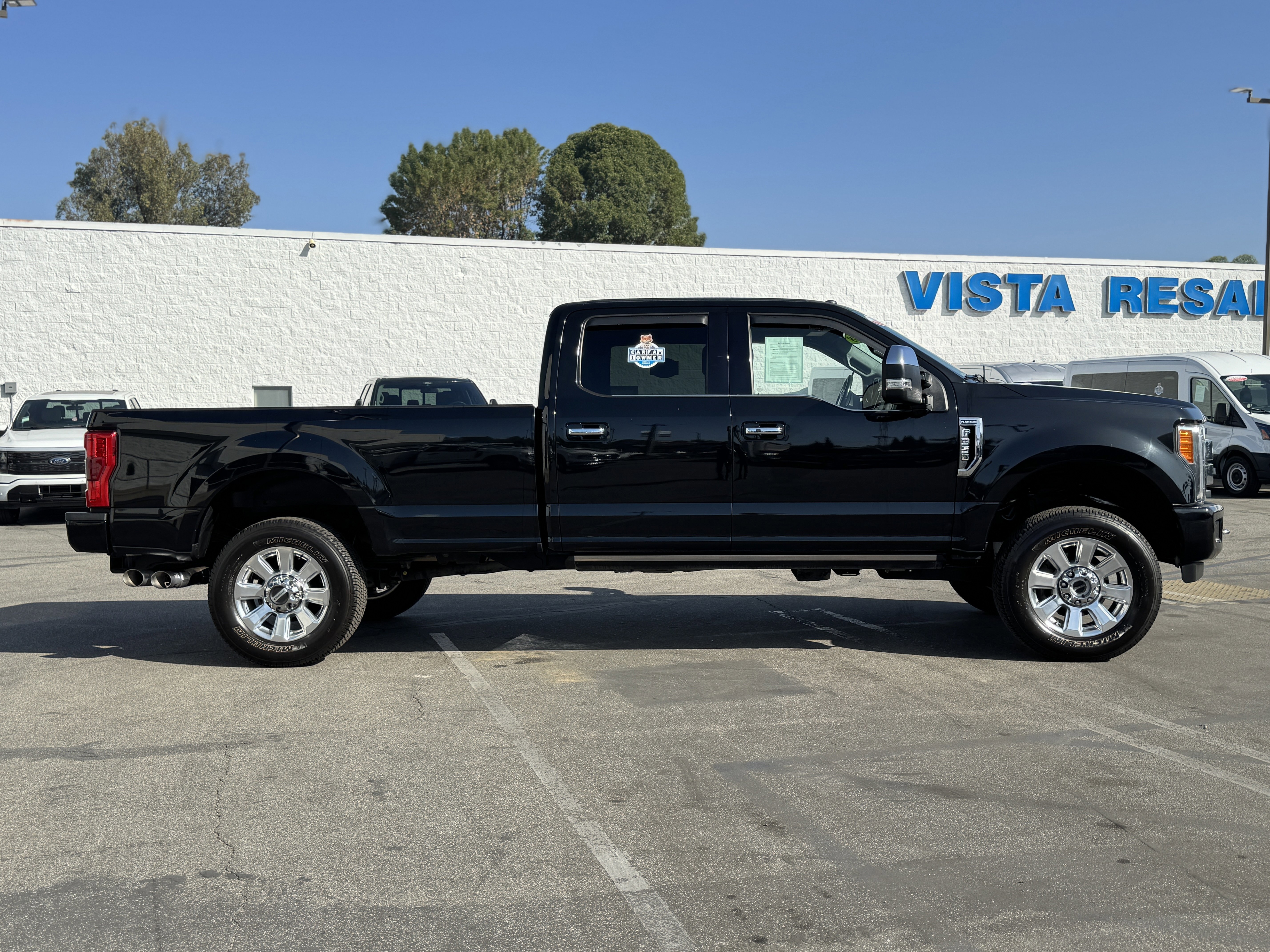 Certified 2018 Ford F350 Platinum w/ Platinum Ultimate Package image 6