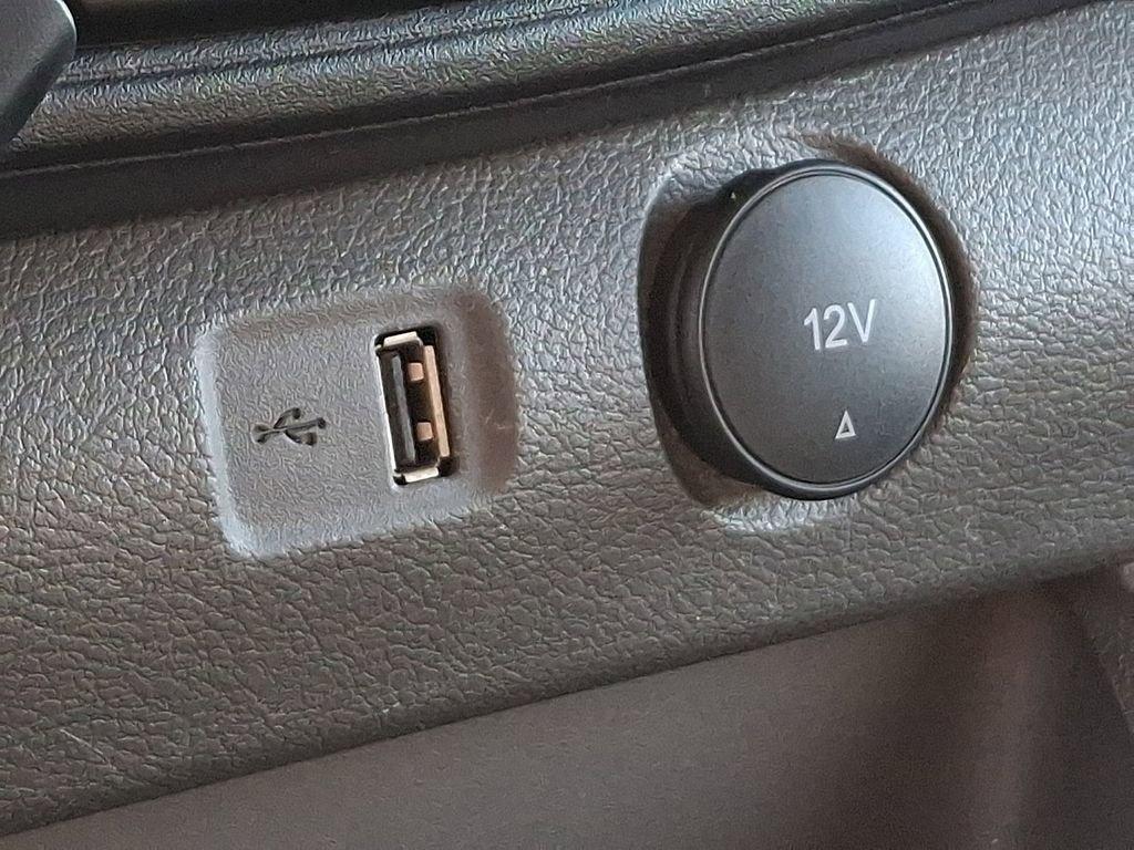 Certified 2024 Ford Transit 250 Low Roof w/ Exterior Upgrade Package image 25