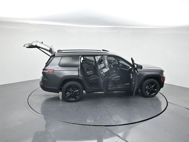 Used 2023 Jeep Grand Cherokee L Altitude AWD/4WD image 48