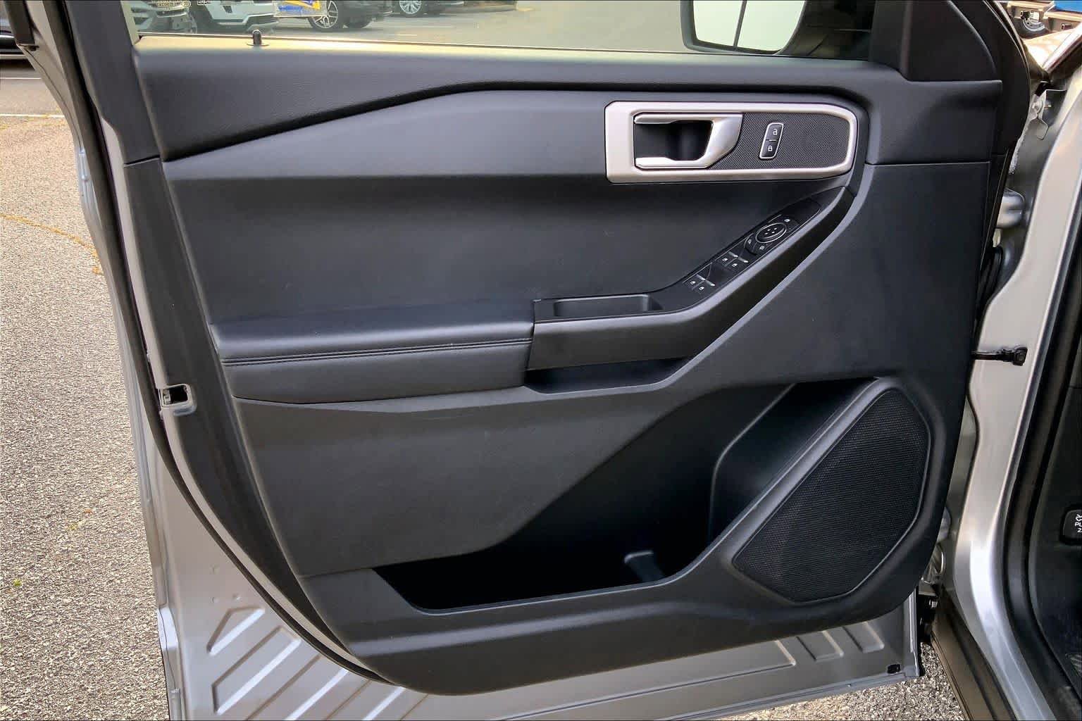 Certified 2020 Ford Explorer 2WD image 20