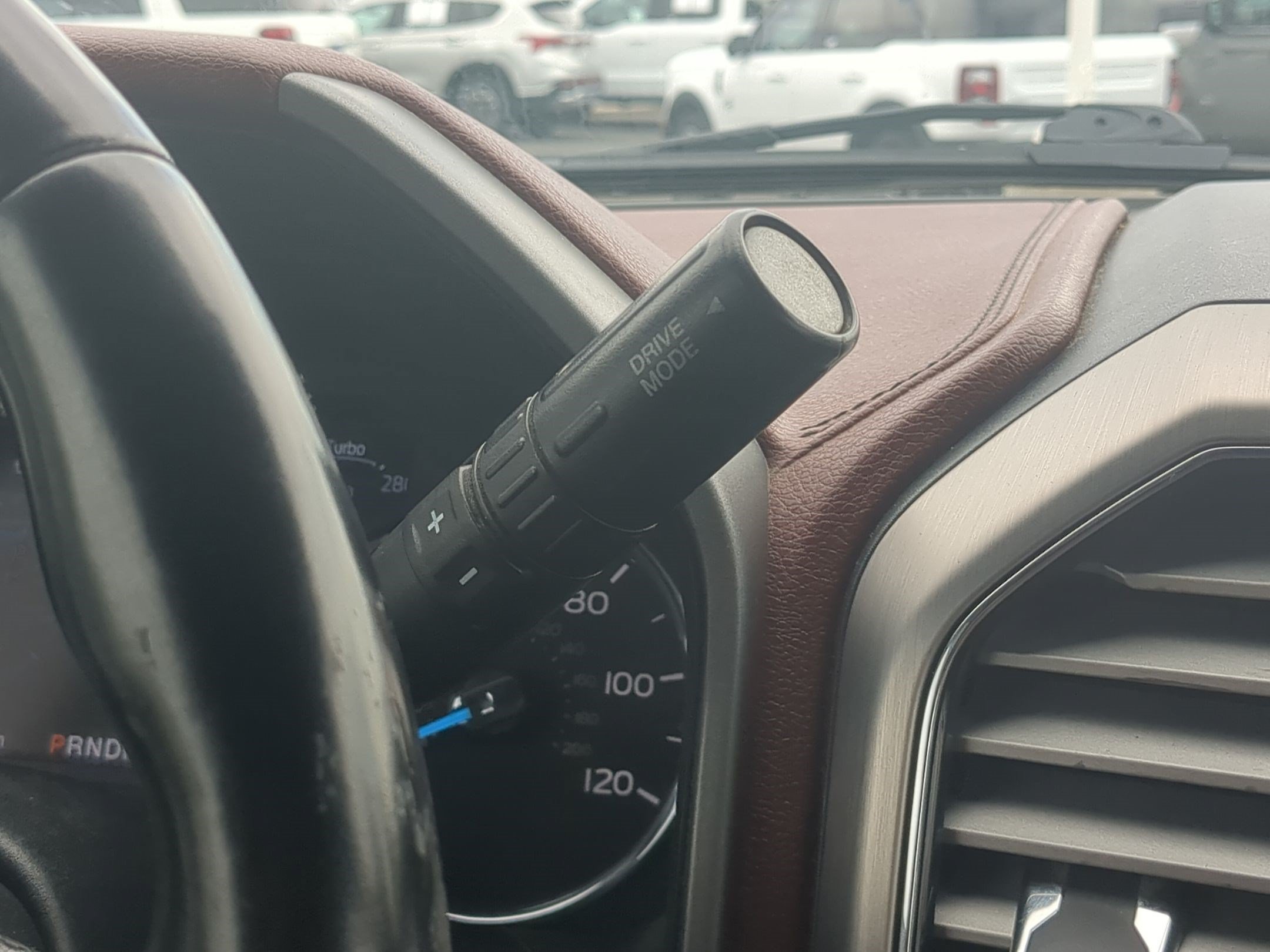 Certified 2021 Ford F350 Platinum AWD/4WD image 28