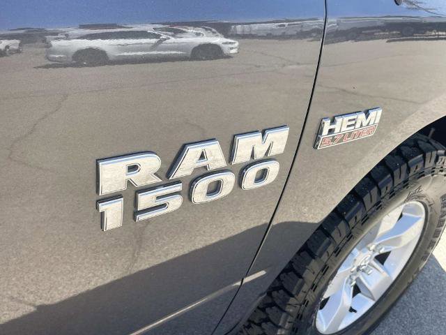 Used 2018 RAM 1500 Express RWD image 30