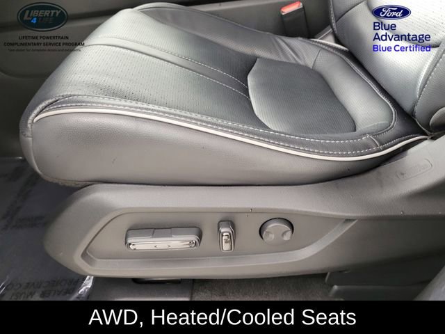 Used 2025 Honda Pilot Elite image 14