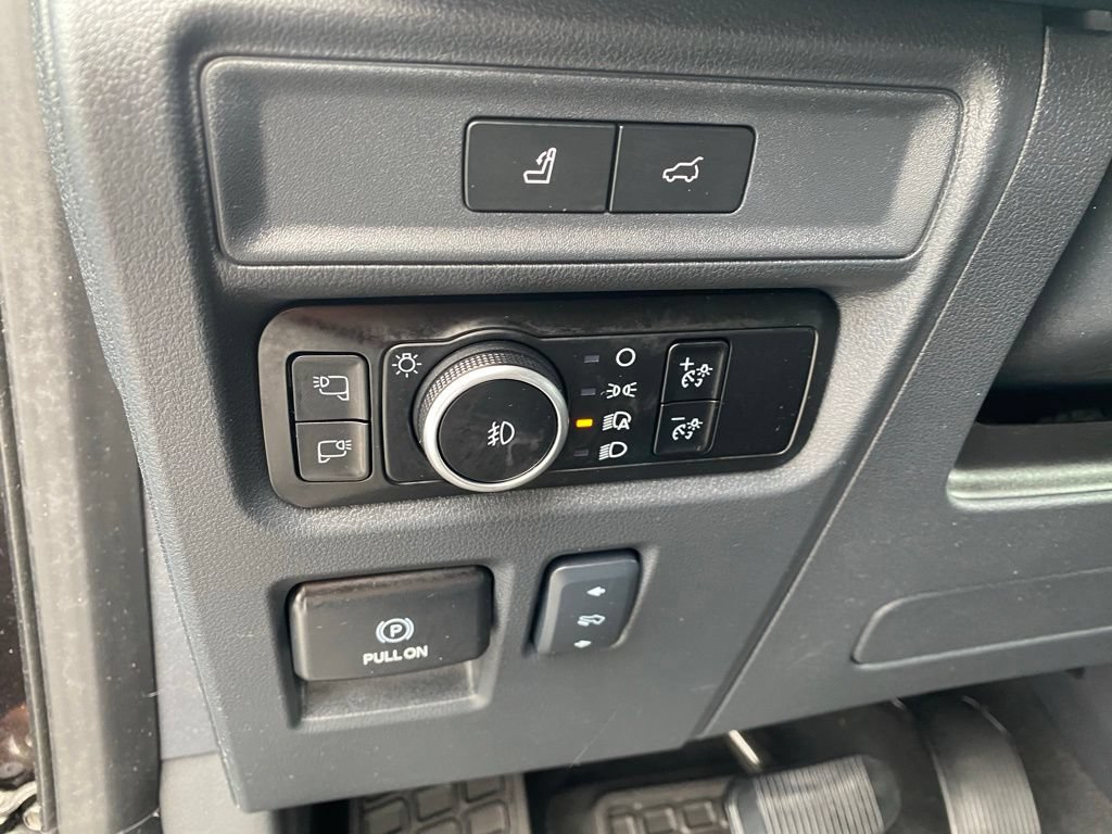 Certified 2024 Ford Expedition Max Platinum AWD/4WD image 12