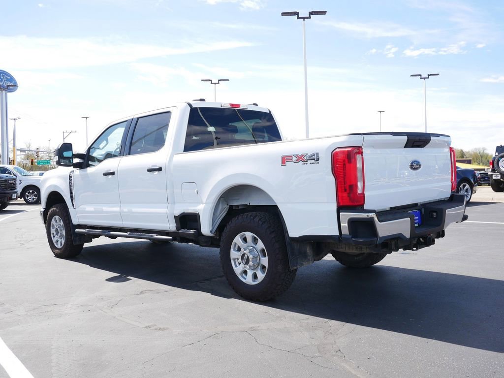 Certified 2023 Ford F250 XLT w/ FX4 Off-Road Package AWD/4WD image 2