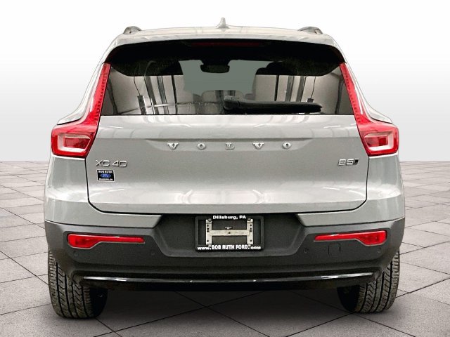 Used 2024 Volvo XC40 B5 Ultimate w/ Climate Package AWD/4WD image 4