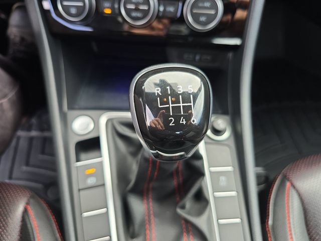 Used 2023 Volkswagen Jetta GLI Autobahn image 19