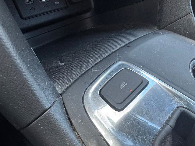 Used 2021 Chevrolet Equinox LT AWD/4WD image 30