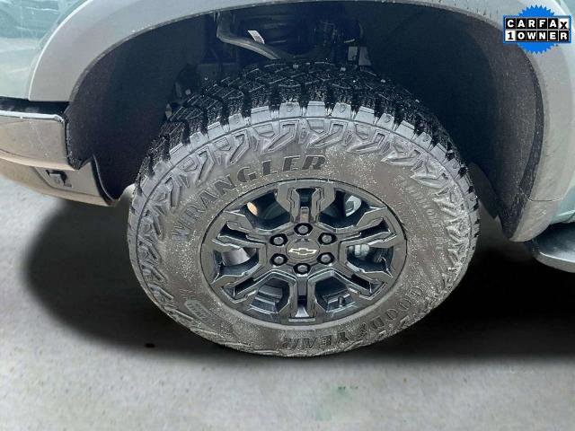 Used 2025 Chevrolet Silverado 1500 ZR2 w/ Technology Package image 30