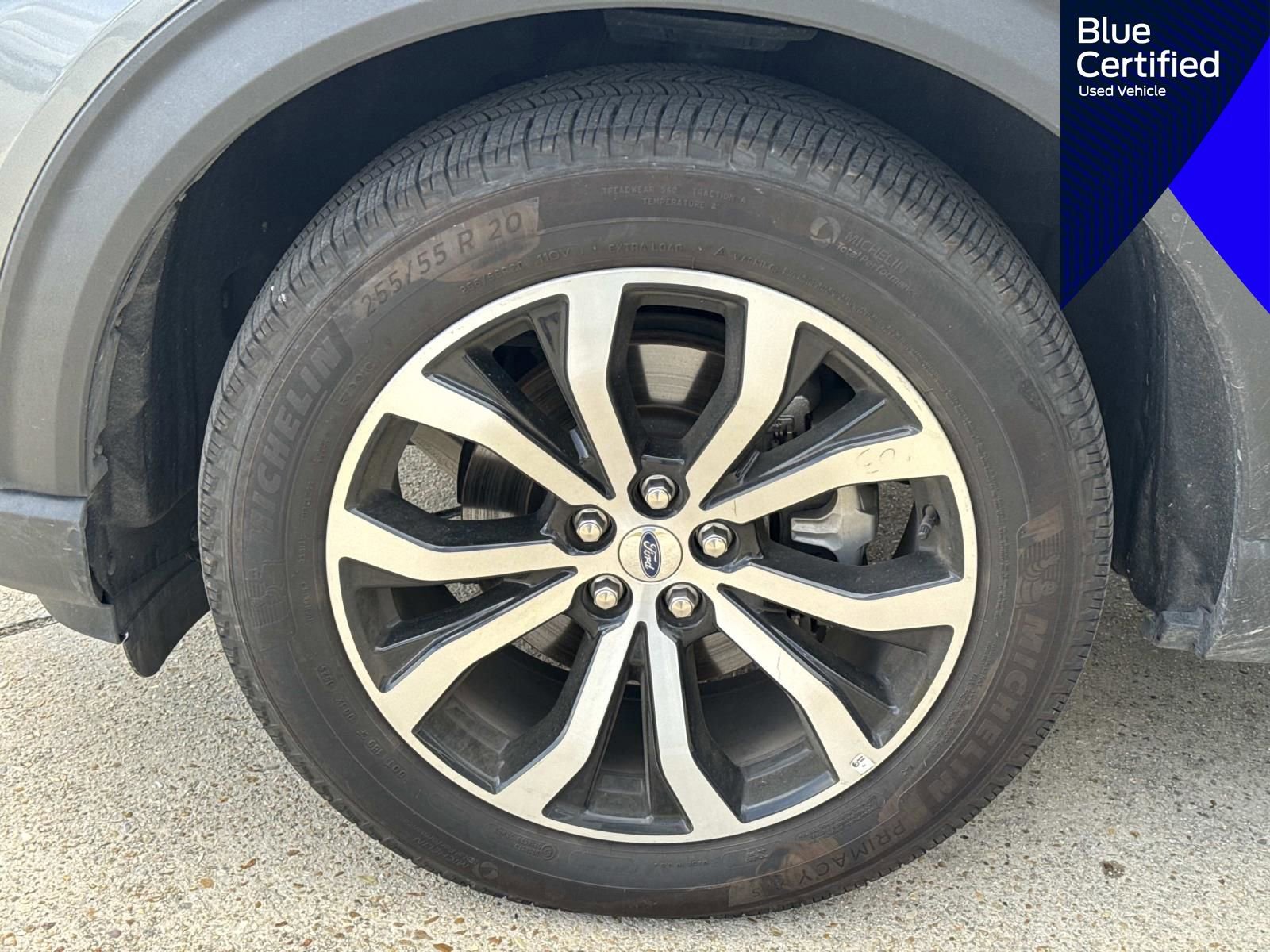 Certified 2025 Ford Explorer ST-Line AWD/4WD image 6
