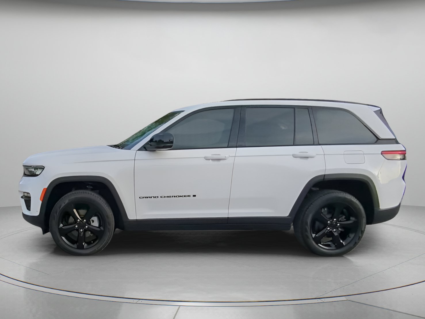 Used 2023 Jeep Grand Cherokee Limited w/ Luxury Tech Group II AWD/4WD image 16