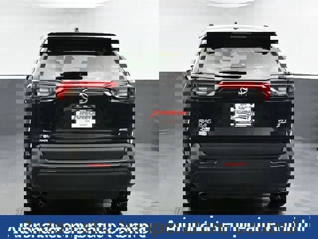 Used 2023 Toyota RAV4 XLE AWD/4WD image 10