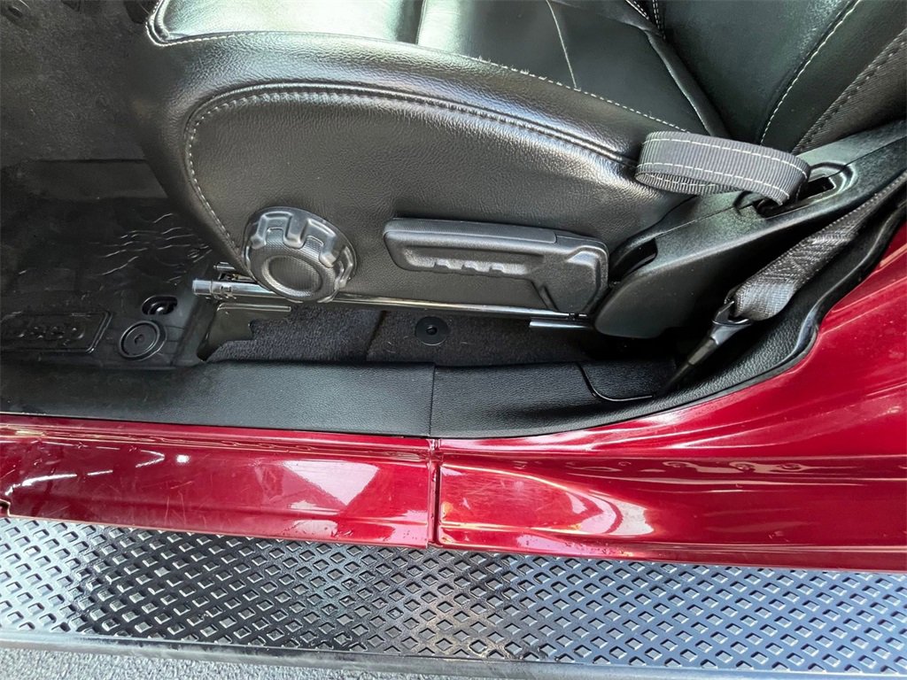 Used 2021 Jeep Gladiator Overland w/ Popular Equipment Package image 10