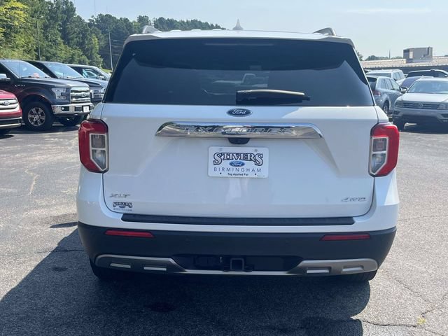 Certified 2022 Ford Explorer XLT w/ Equipment Group 202A AWD/4WD image 5