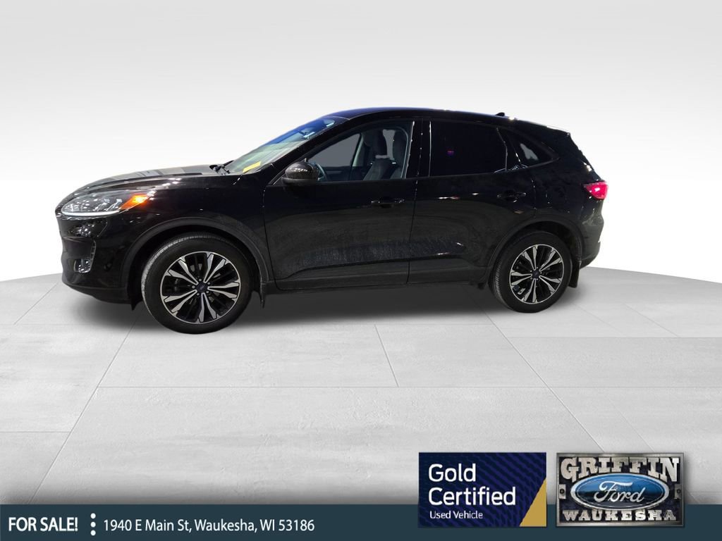 Certified 2022 Ford Escape SE w/ SE Sport Appearance Package image 2