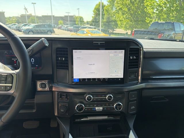 Certified 2025 Ford F250 Lariat AWD/4WD image 15