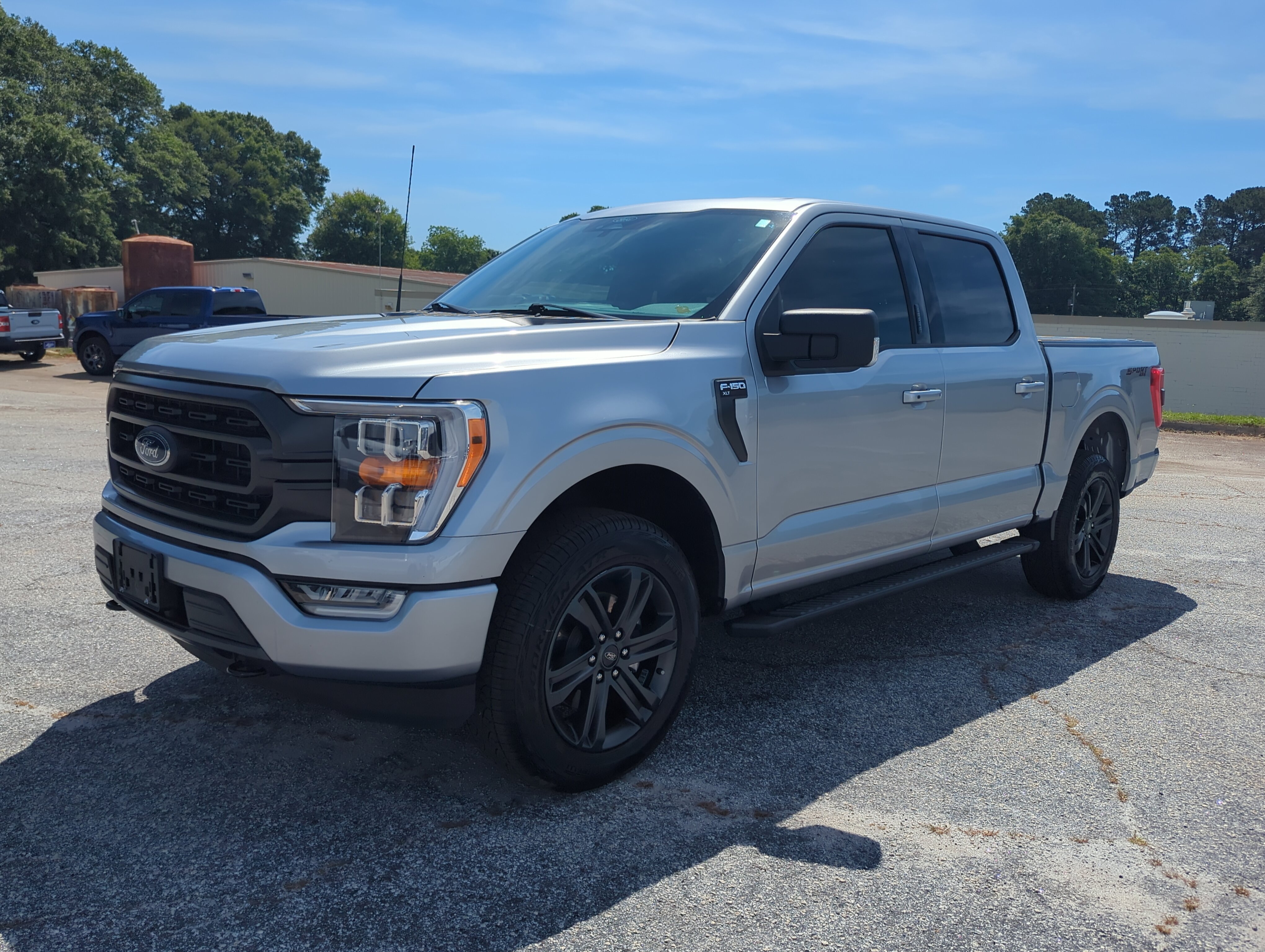 Certified 2022 Ford F150 XLT w/ Equipment Group 302A High AWD/4WD image 6