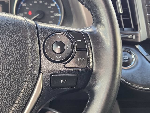 Used 2018 Toyota RAV4 XLE FWD image 28