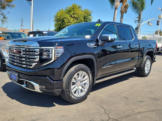 Used 2023 GMC Sierra 1500 Denali w/ Technology Package AWD/4WD image 29