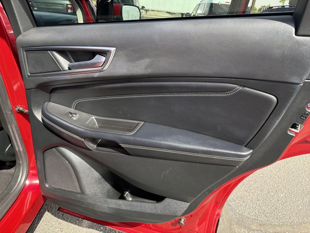 Certified 2022 Ford Edge Titanium AWD/4WD image 22