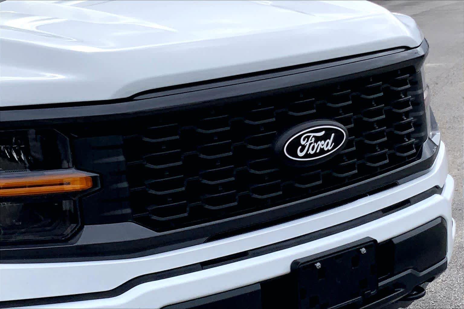 Certified 2025 Ford F150 STX w/ Equipment Group 200A AWD/4WD image 26