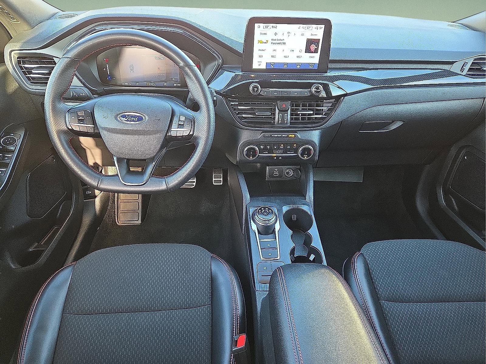 Certified 2024 Ford Escape ST-Line image 11