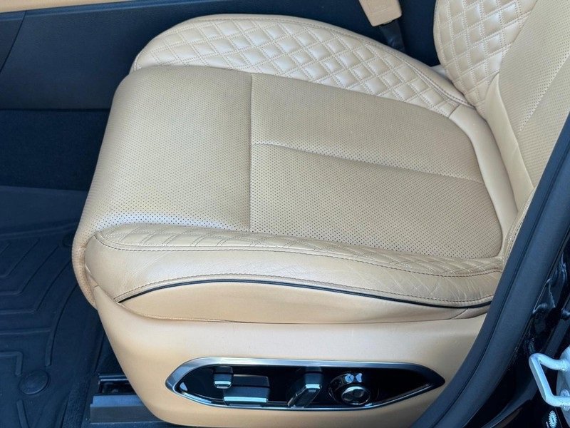 Used 2023 Jeep Grand Cherokee L Summit image 21