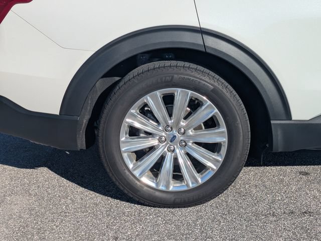 Certified 2024 Ford Explorer Limited w/ Limited Technology Package RWD image 11