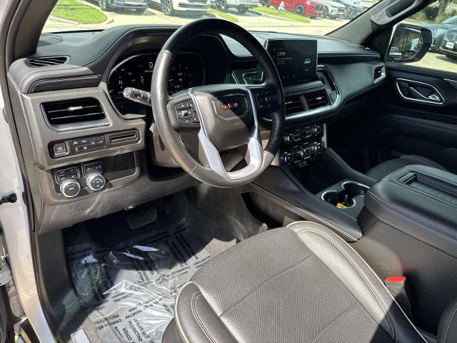Used 2022 GMC Yukon XL SLT w/ SLT Premium Package AWD/4WD image 22